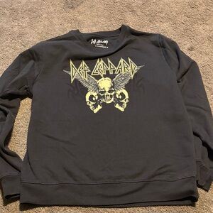 Def Leppard sweatshirt